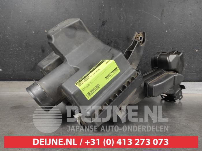 Nissan Qashqai Luftfiltergehäuse O666801