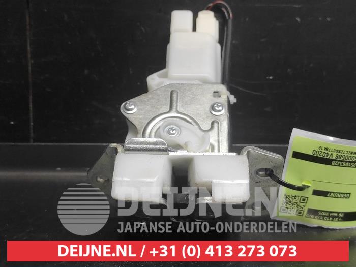 Suzuki Swift Slotmechaniek Achterklep O666843