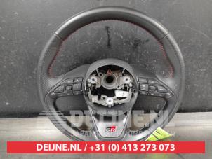 Gebruikte Stuurwiel Toyota Yaris IV (P21/PA1/PH1) 1.5 12V Hybrid 115 Prijs € 100,00 Margeregeling aangeboden door V.Deijne Jap.Auto-onderdelen BV