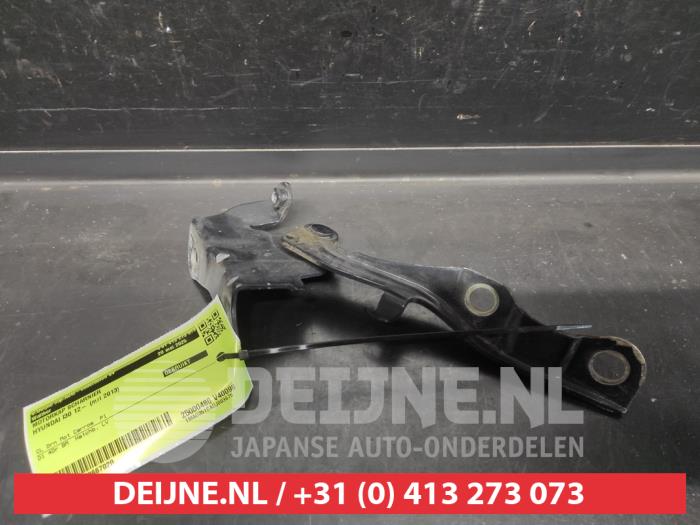 Hyundai I30 Motorhaube Scharnier O667020