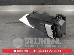 Honda Jazz Multi-functional window switch O667034 photo 2