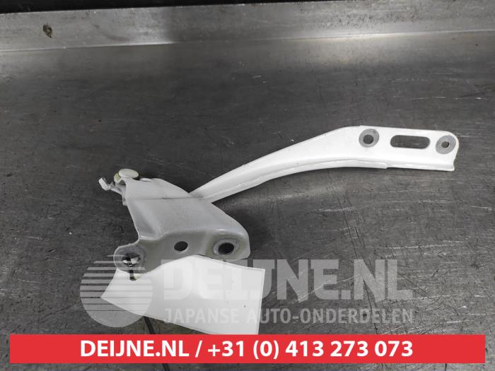 Honda Jazz Motorhaube Scharnier O667045