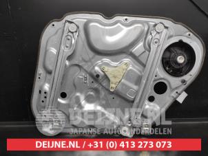 Hyundai IX20 Window mechanism 4-door, front left O667063 photo 2