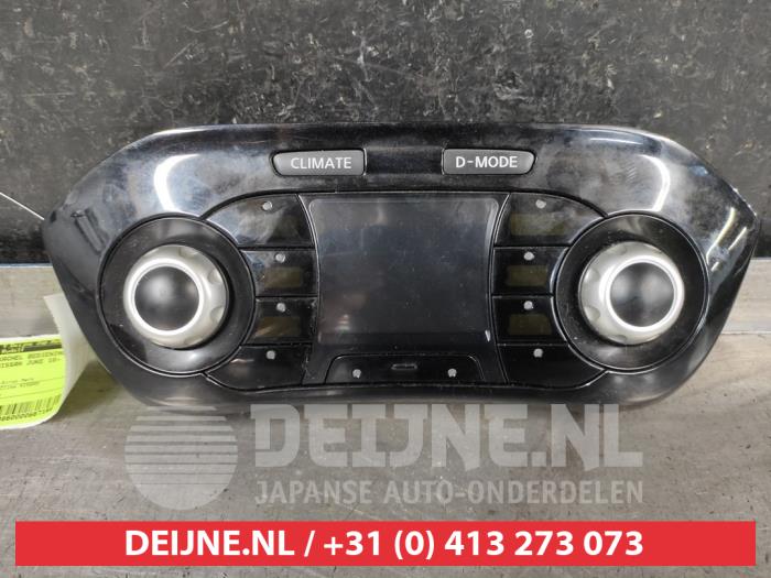 Nissan Juke Kachel Bedieningspaneel O667166