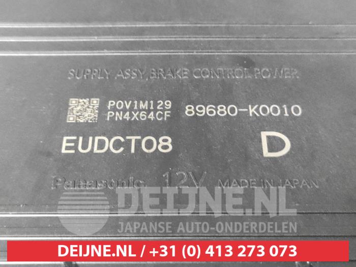 ABS Computer van een Toyota Yaris IV (P21/PA1/PH1) 1.5 12V Hybrid 115 2024