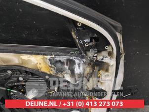 Hyundai I40 Tür 4-türig links vorne O667289 foto 3