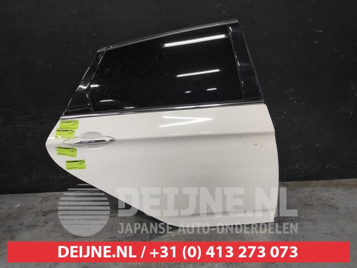 Hyundai I40 Rear door 4-door, right O667303
