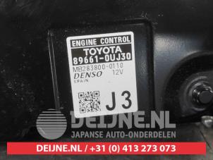 Toyota Yaris Zündschloss+Schlüssel O667324 foto 2