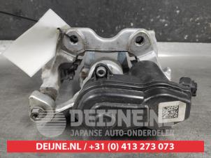 Toyota Yaris Bremszange links hinten O667354 foto 2