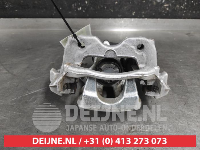 Toyota Yaris Remklauw (Tang) rechts-achter O667355