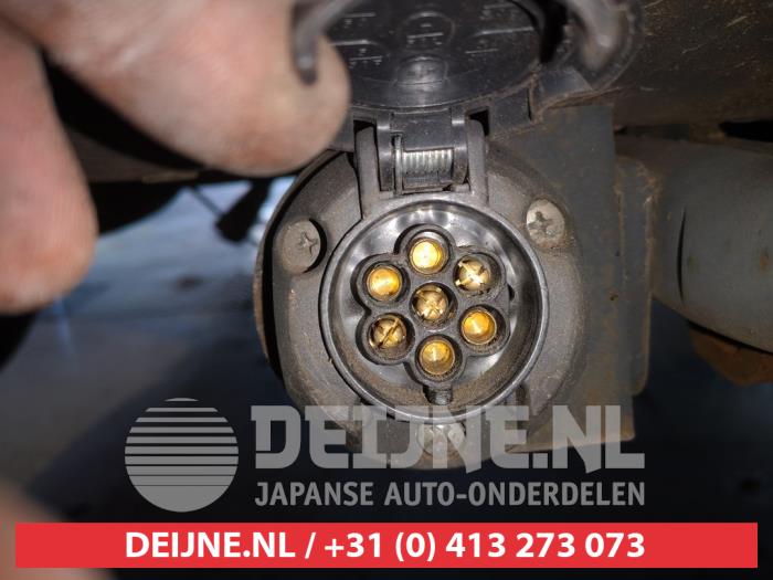 Nissan Pulsar Towbar O667401