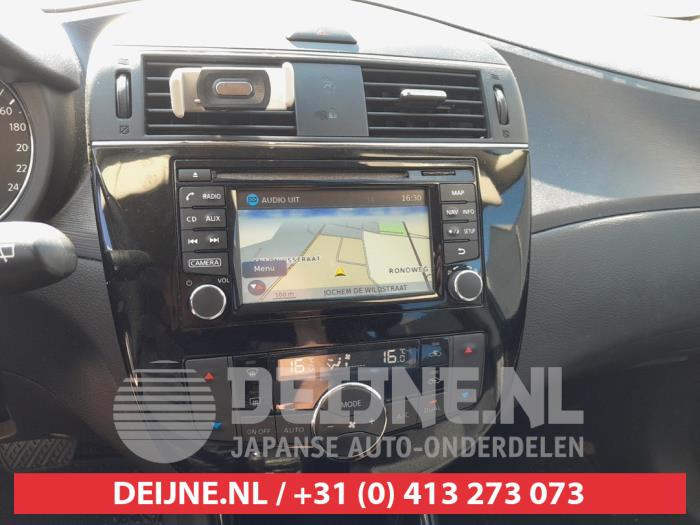Nissan Pulsar Heizung Bedienpaneel O667408