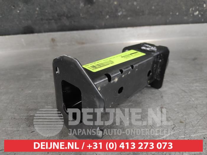 Gebruikte Subframe Toyota Yaris IV (P21/PA1/PH1) 1.5 12V Hybrid 115 Prijs € 100,00 Margeregeling aangeboden door V.Deijne Jap.Auto-onderdelen BV