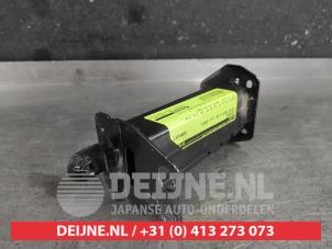 Toyota Yaris Unterrahmen O667369 foto 2