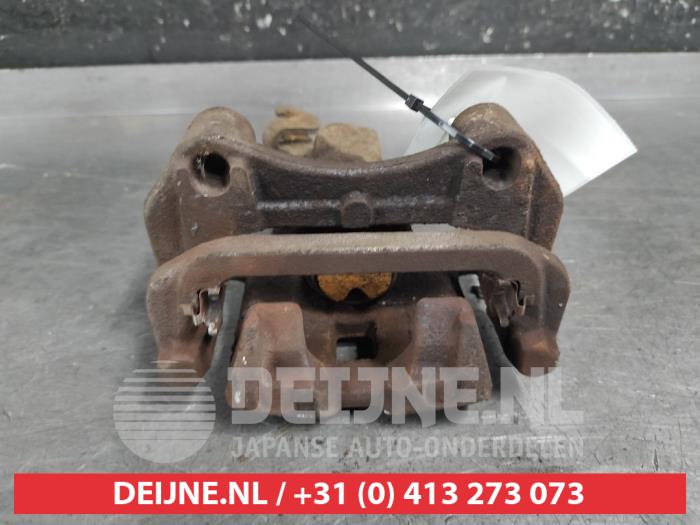Mazda 6 Remklauw (Tang) links-achter O667524