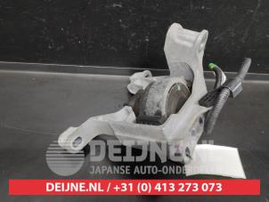 Mazda 2 Motorsteun O667569 foto 2