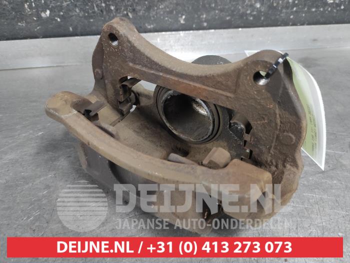 Hyundai I40 Remklauw (Tang) rechts-voor O667667
