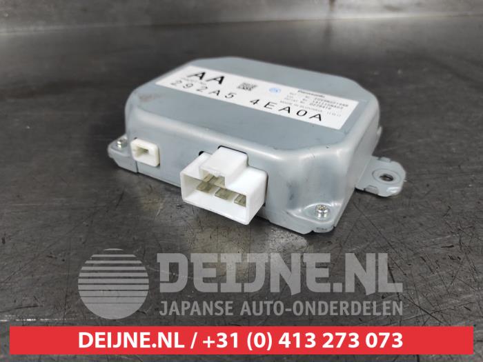 Nissan Pulsar DC/CD Konverter O667744
