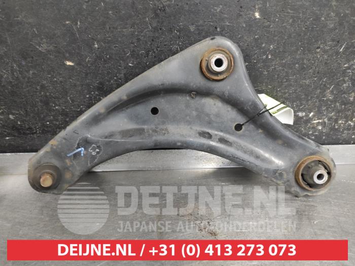Nissan Pulsar Querlenker unten links vorne O667756