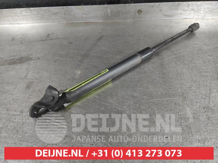 Kia Ceed Gasdemper rechts-achter O667876