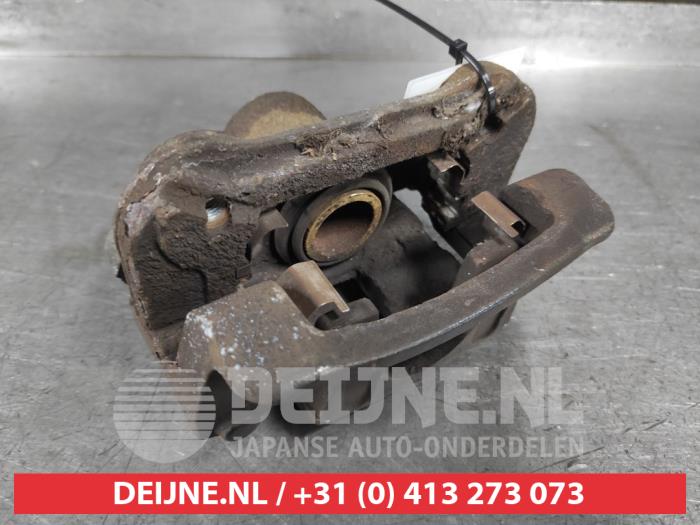 Kia Ceed Remklauw (Tang) links-achter O667892