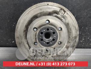 Nissan Primera Dual mass flywheel O668080 photo 2
