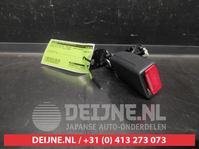 Mazda CX-3 Sicherheitsgurt Schließe links hinten O668083