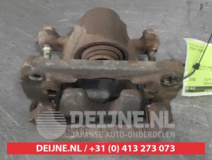 Nissan Qashqai Rear brake calliper, right O668102 photo 2