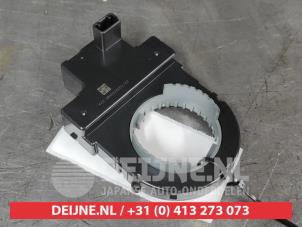 Gebruikte Gier sensor Mazda MX-30 e-SkyActiv 145 Prijs € 75,00 Margeregeling aangeboden door V.Deijne Jap.Auto-onderdelen BV