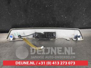 Nissan Micra Tailgate handle O668498 photo 2