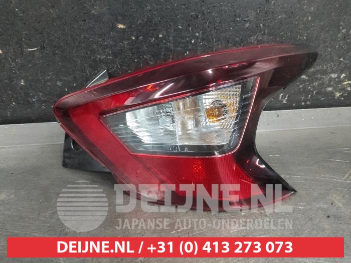 Nissan Micra Achterlicht rechts O668481