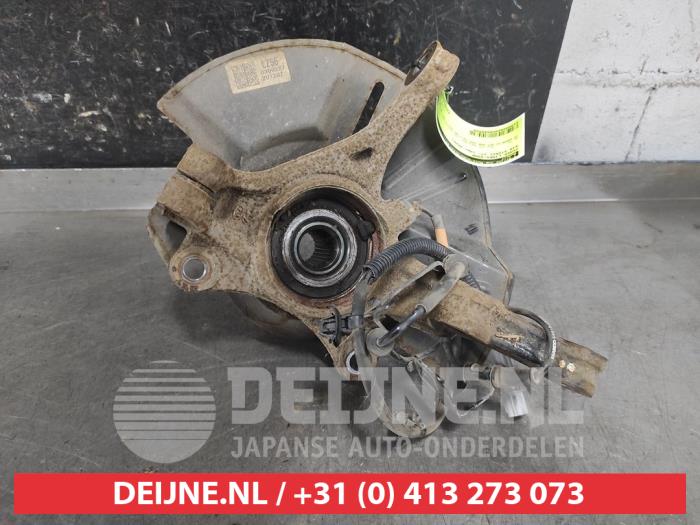 Kia Stonic Fusee links-voor O668585