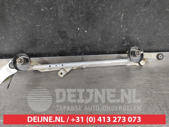 Nissan Navara Ruitenwis Mechaniek O668668