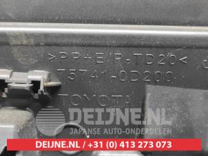 Toyota Yaris Türleiste O668841 foto 3