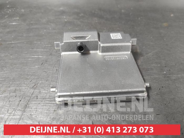 Toyota Yaris Camera voorzijde O669033
