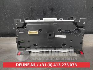 Toyota Yaris Tacho - Kombiinstrument KM O669040 foto 2