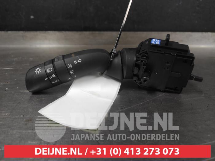 Toyota Yaris Licht Schakelaar O669066