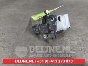 Gebruikte Luchthoeveelheidsmeter Toyota Yaris IV (P21/PA1/PH1) 1.5 12V VVT-i Prijs € 50,00 Margeregeling aangeboden door V.Deijne Jap.Auto-onderdelen BV