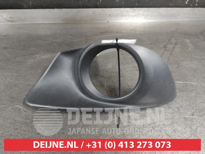 Toyota Verso Bumper Rooster O669095