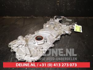 Gebruikte Distributiedeksel Toyota Yaris IV (P21/PA1/PH1) 1.5 12V Hybrid 115 Prijs € 75,00 Margeregeling aangeboden door V.Deijne Jap.Auto-onderdelen BV