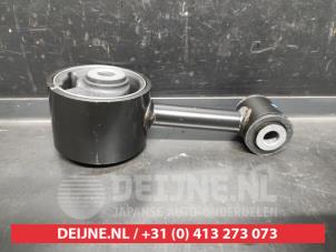 Suzuki Swift Getriebe Halterung O669119 foto 2