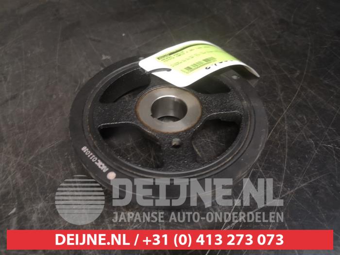 Gebruikte Krukas Poelie Toyota Yaris IV (P21/PA1/PH1) 1.5 12V Hybrid 115 Prijs € 35,00 Margeregeling aangeboden door V.Deijne Jap.Auto-onderdelen BV