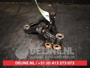 Toyota Yaris Engine mount O669124 photo 2
