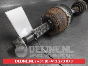 Nissan Navara Aandrijfas rechts-voor O669151 foto 2