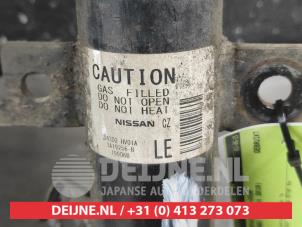 Nissan Qashqai Stoßdämpferstrebe links vorne O669200 foto 2