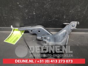 Lexus IS Motorhaube Scharnier O669257 foto 2