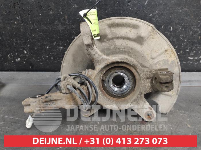 Suzuki SX-4 Knuckle, front right O669314
