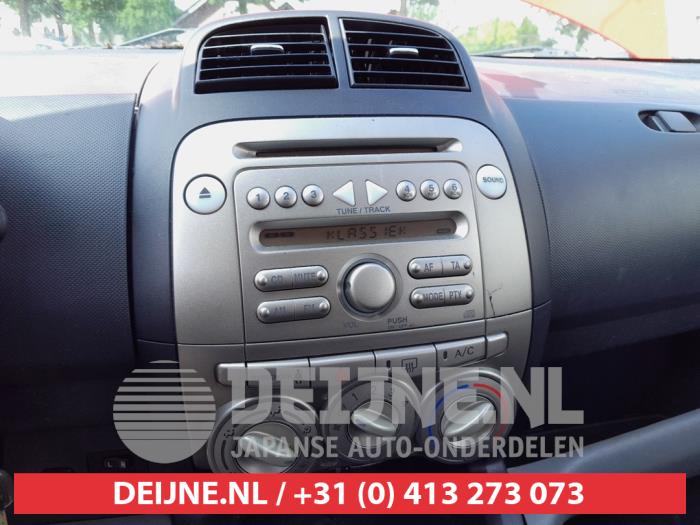 Daihatsu Sirion Heater control panel O669303