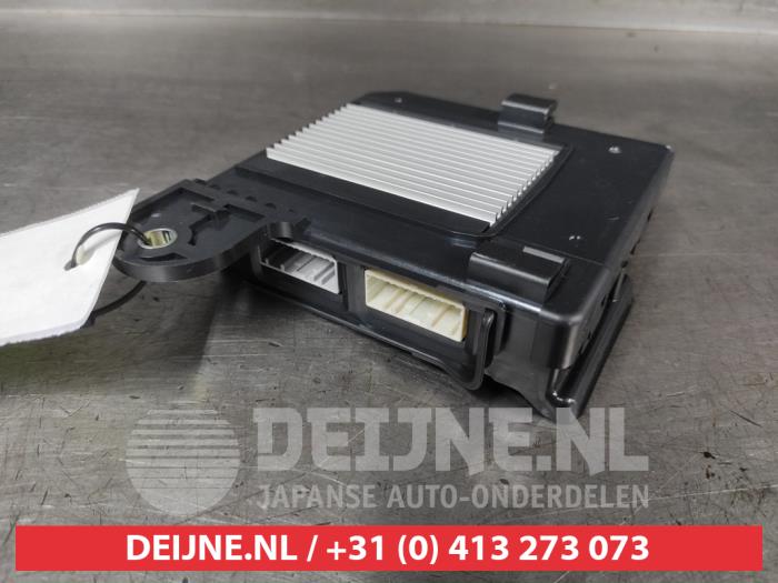 Gebruikte Computer Body Control Mazda MX-30 e-SkyActiv 145 Prijs € 150,00 Margeregeling aangeboden door V.Deijne Jap.Auto-onderdelen BV