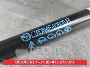 Mazda MX-30 Gasdämpfer rechts hinten O669384 foto 2